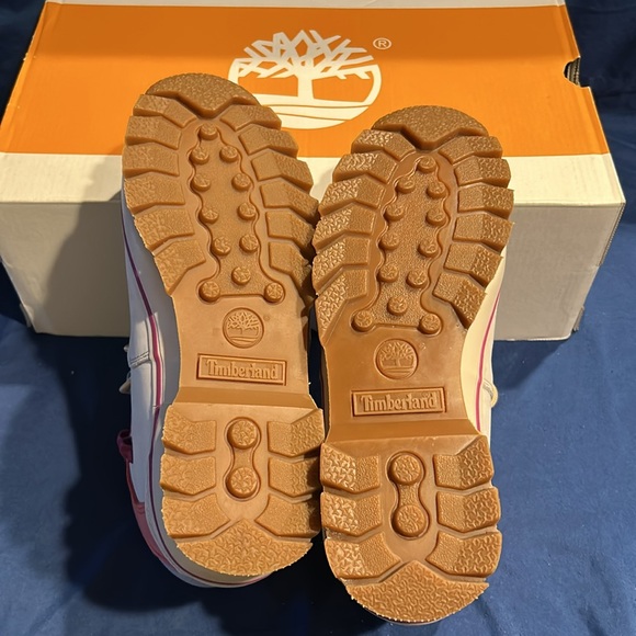 Timberland- Euro Hiker WP L/F Hiker, White Nubuk, 8.5 women QS - Picture 4 of 4
